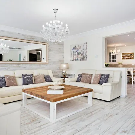 Spaces Mediterranean 4 Bedroom *